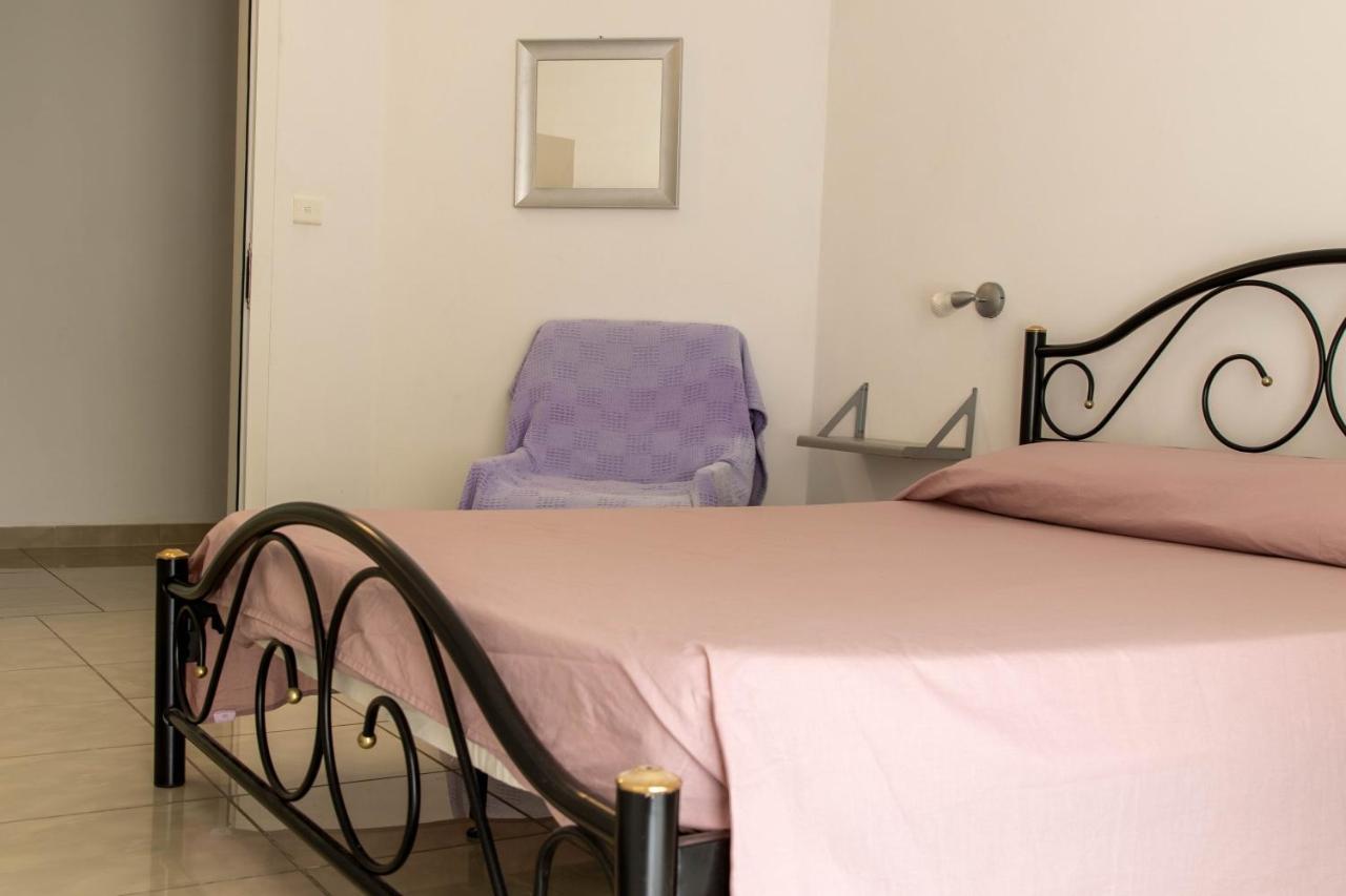 Spacious 3-Bedroom Apartment 30 Seconds From Sea Марсаскала Екстериор снимка